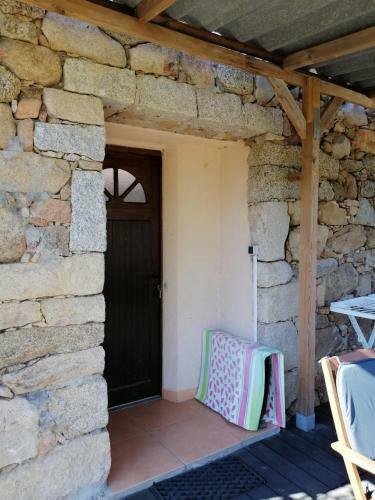 Sarrola-carcopino G�te En Pierre
