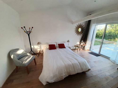 Apartamento Studio �quip� Ind�pendant Chaleureux Lumineux