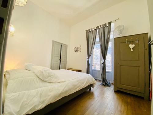 Apartamento Deux Pi�ces Au Coeur de Sart�ne