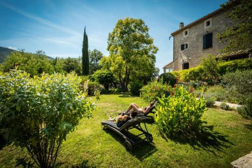 Bed & Breakfast Logis Des Magnans - Le Murier -