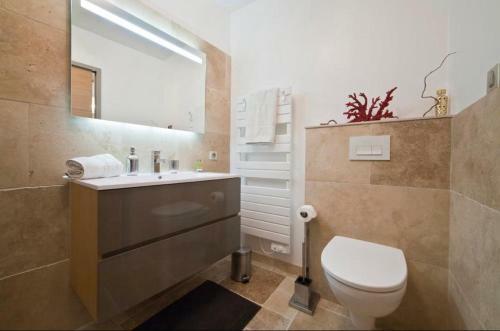Apartamento Cocon de Charme Au Pied de La Cite Wifi Et Linge