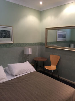 Bed & Breakfast Hotel 59 Sydney