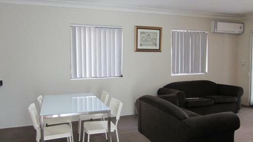 Parkside Apartments At Thomas St
