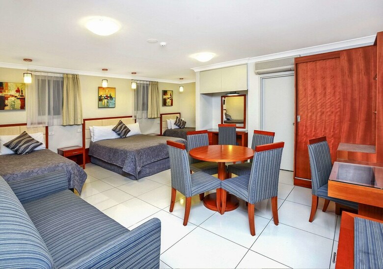 Aparthotel Comfort Inn & Suites Burwood