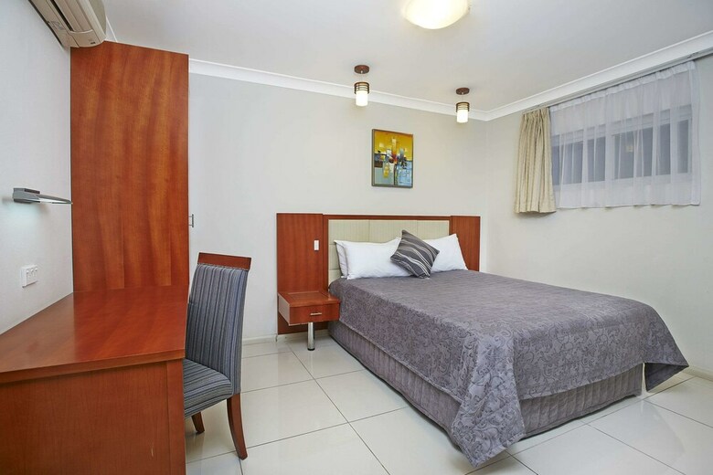 Aparthotel Comfort Inn & Suites Burwood