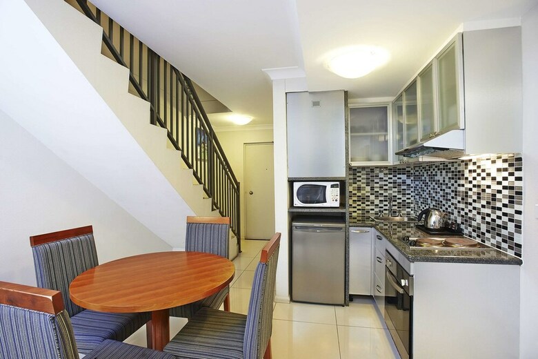 Aparthotel Comfort Inn & Suites Burwood