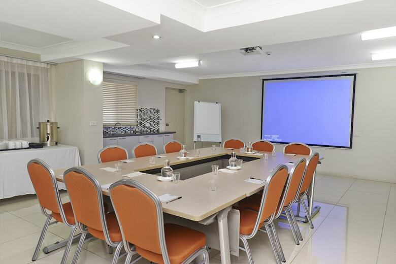 Aparthotel Comfort Inn & Suites Burwood