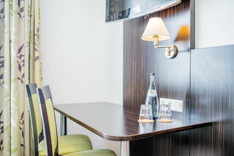 Hotel The Urban Newtown