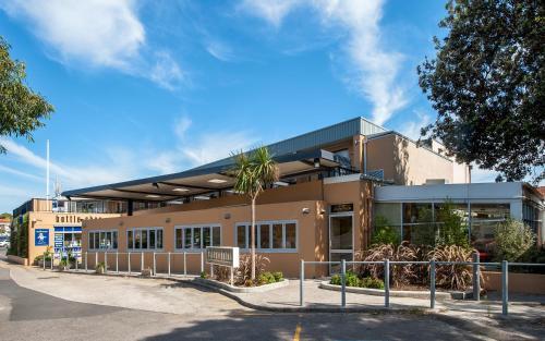 Motel Sands Hotel Maroubra Sydney