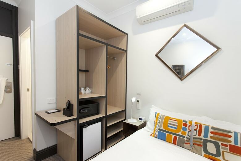 Hostal Cremorne Point Manor