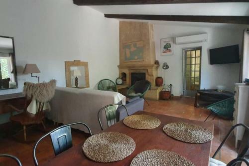 Villa Mas Proven�al � Proximit� Du Pont Du Gard