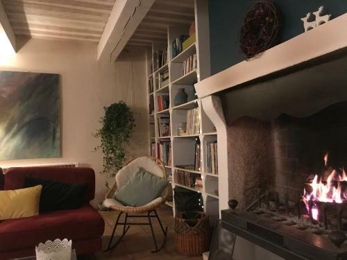 Bed & Breakfast Les Aigui�res En Provence