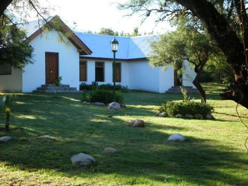 White Field Houses And Spa
