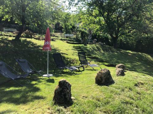 Hostal Les Gites De La Haute Bigassou
