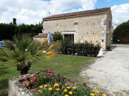 G�te " Les Tourterelles"