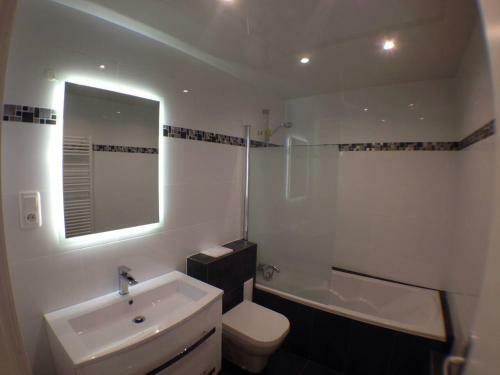 Apartamento Studio Flambant Neuf, Calme & Balcon