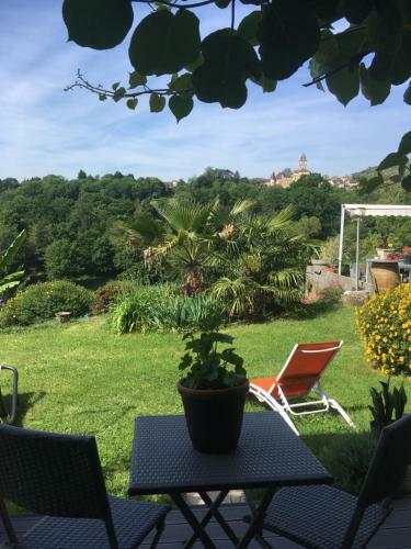 Hostal Les Conches, Chambres D'h�tes Et Gite