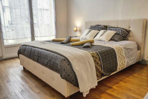 Apartamento ? Les Logis de La Tr�moille ? Cozy ? Netflix ?