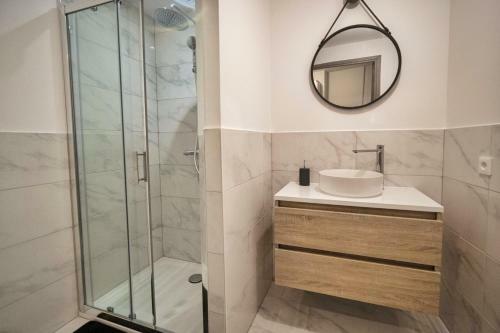 Apartamento ? Les Logis de La Tr�moille ? Cozy ? Netflix ?