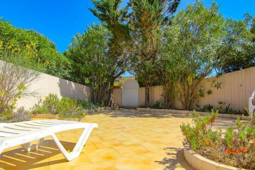 Dormir Dans Une Villa Camembert � Torreilles Plage