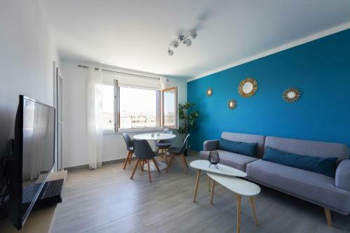 Apartamento T4 Enti�rement R�nov� Proche Plage