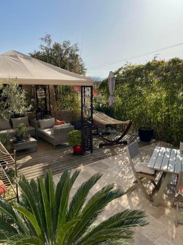 Apartamento Rdc De Maison Avec Terrasse Barbecue