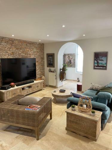 Apartamento Rdc De Maison Avec Terrasse Barbecue