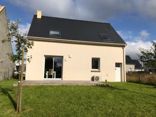 Flochou�t - Maison Avec Jardin - Tr�livan Proche Dinan