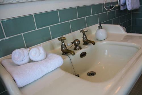Bed & Breakfast Manoir De Beauregard - Cunault