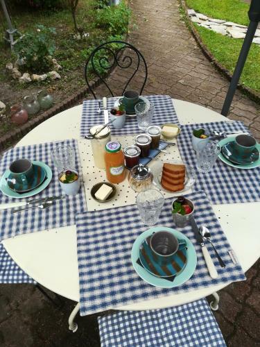 Bed & Breakfast Lait & Lit