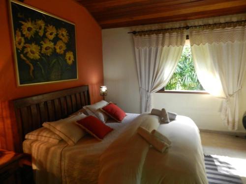 Hostal Pousada Recanto Do Pinheir�o