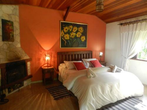 Hostal Pousada Recanto Do Pinheir�o