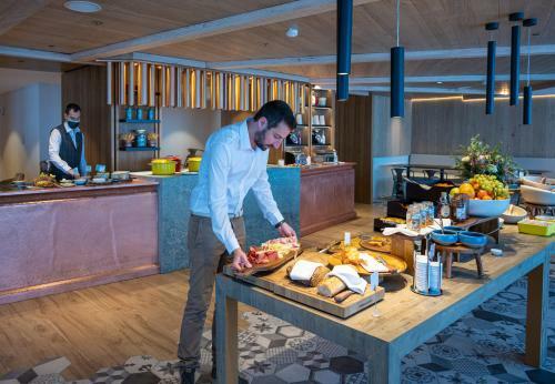 Hotel H�tel Voulezvous Tignes Le Lac