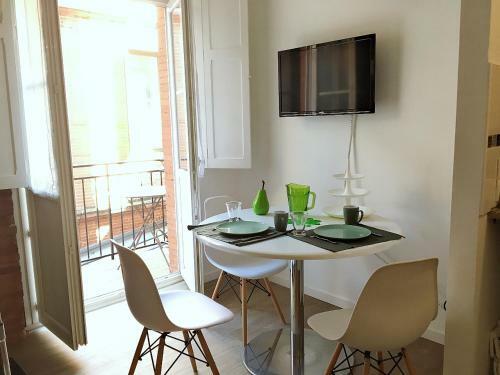 Apartamento Capitole Jeanne D Arc - Nice Comfortable Flat, Central, Balcony And Charm