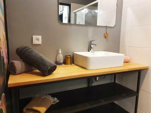 Apartamento Charmant T3 Calme & Confortable - Proche M�tro