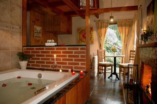 Hostal Pousada Mori�