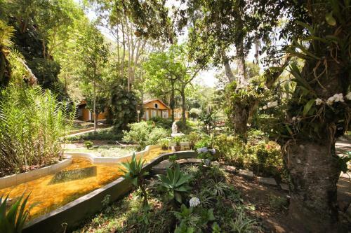 Hostal Pousada Quinta Do Jade