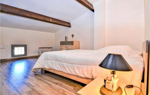 Awesome Apartment In Uz�s With 3 Bedrooms