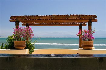 Hotel Destino Punta Esmeralda Luxury Villas