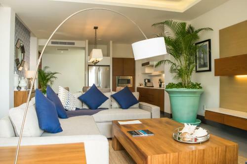 Aparthotel Vallarta Gardens Resort & Spa