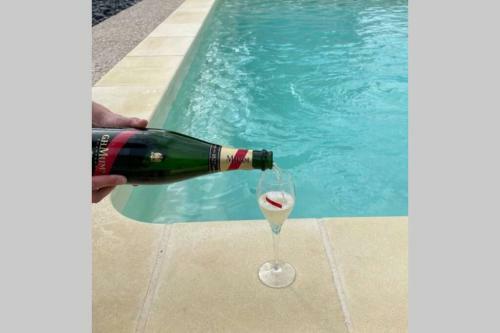 Le Clos Saint Vincent Maison Avec Piscine