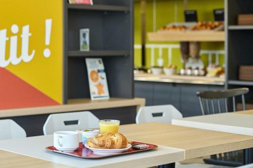 Hotel B&B H�tel Vannes Ouest Golfe Du Morbihan