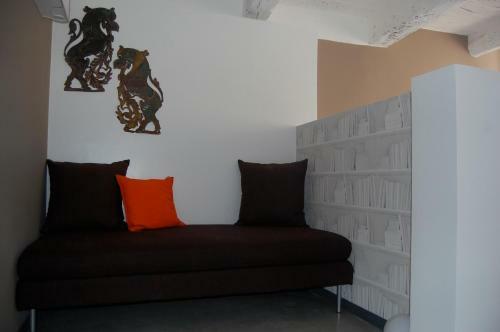 Hostal Le 2