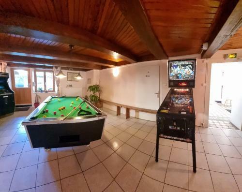Apartamento Gite Foug�re