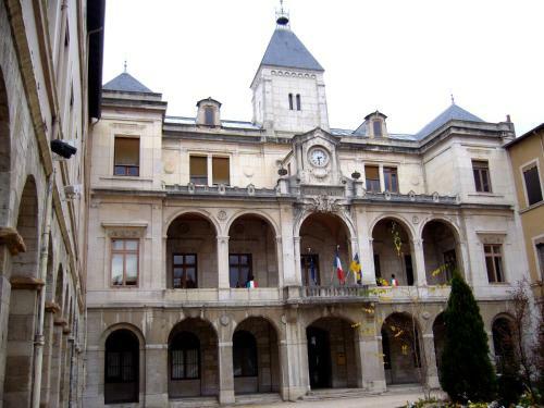 Apartamento Studio Mezzanine H�tel de Ville de Vienne