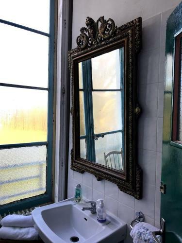 Bed & Breakfast Chateau De Freschines