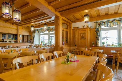 Hostal Gasthof Goldene Krone