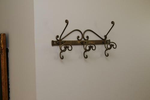 Apartamento Coquet T2 ,terrasse,parking ,4 Kms D Avignon