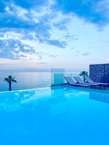 Apartamento Loft En Bord de Mer Avec Rooftop Priv� Class� 5*