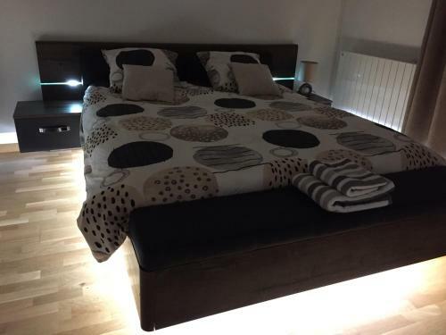 Apartamento Vittel, Appt 55 M2, En Face Du Parc Thermal